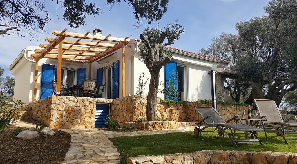 Beach House Adriana * Lun (Pag)